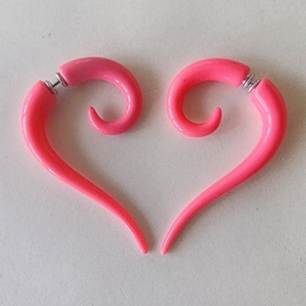 🩷 Pink Spiral Faux Gauge Earrings